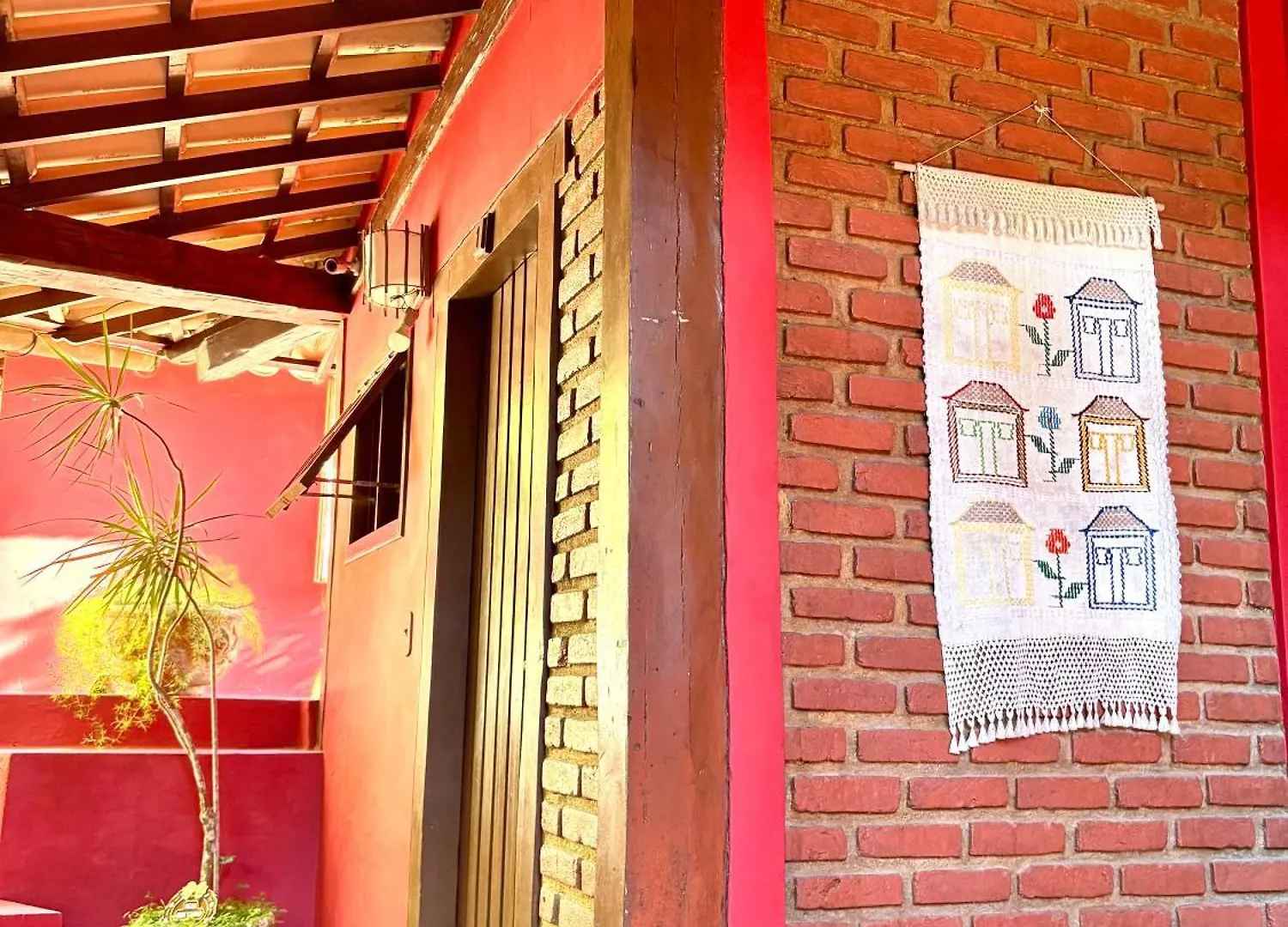 Novos Baianos Hostel E Pousada Porto Seguro
